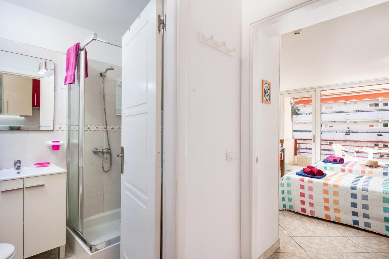 421 Olympia Central Studio Building Remodelling Playa de las Americas  Esterno foto